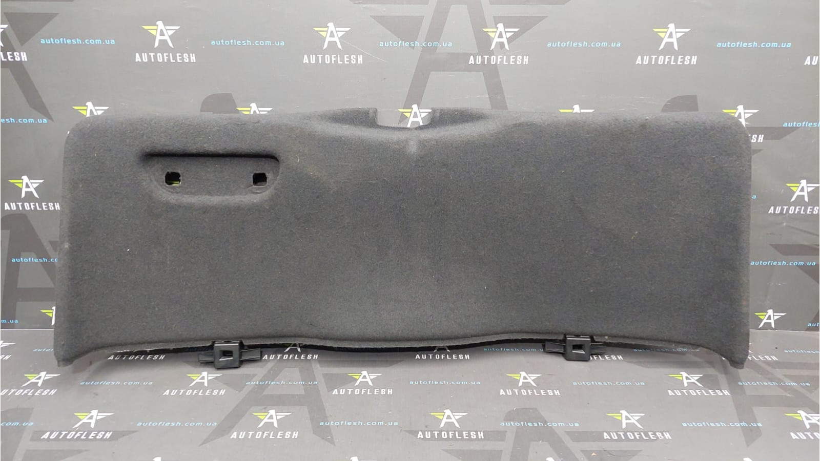 Обшивка крышки багажника 8200444501 Renault Espace 4 эспейс бу